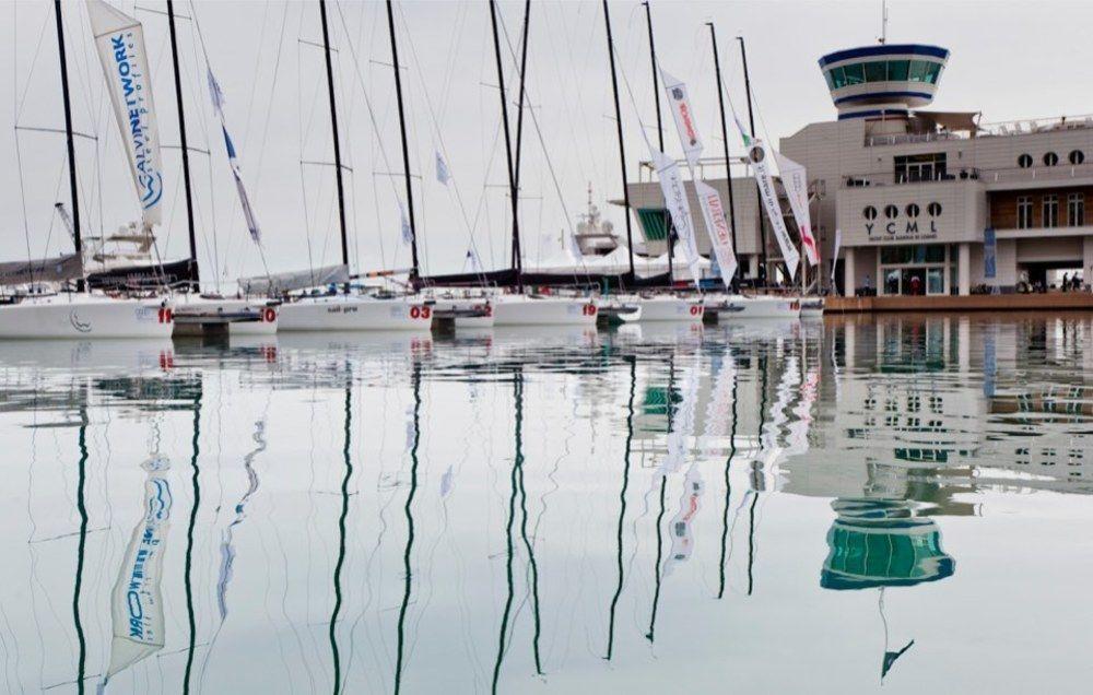 Yacht Club Marina Di Loano Hotel Екстериор снимка